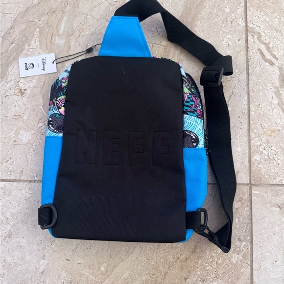 Disney collection by Neff Blue Graphic Men's Bag NEW NWT - Picture 2 of 2